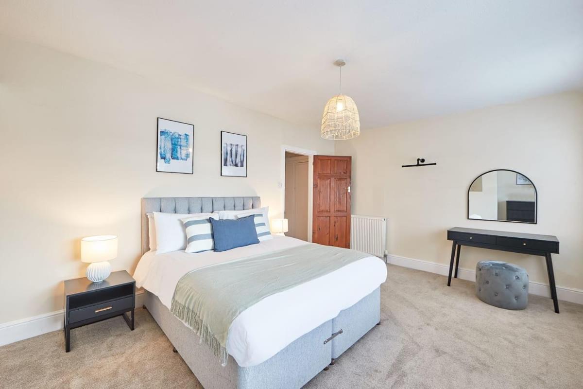 Blue Sky 3 Bedroom Cottage Whitby Buitenkant foto